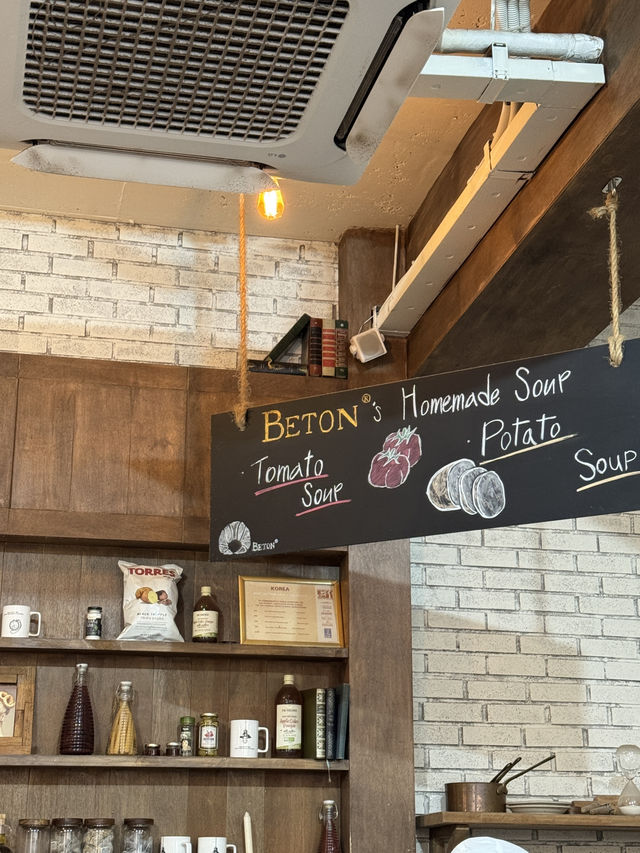 🥐 성수 베통, 호보백 닮은 소금빵 한 입의 감동
