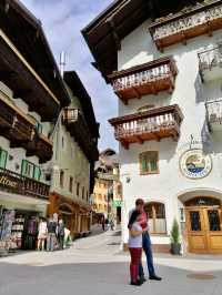 Postcard Stillness: Wandering Past Hotel Zimmerbräu in St. Wolfgang