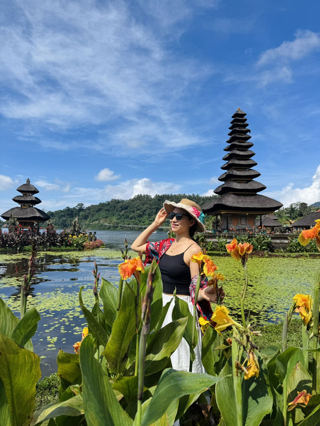 🛕🌿 Ulun Danu Beratan – Where Water Meets the Divine 🌊🙏