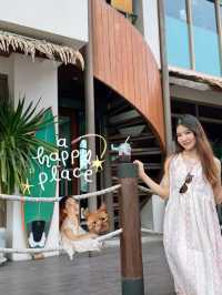 Aloha beach Cafe คาเฟ่บางแสน ที่วิวดีมากกกก ก.