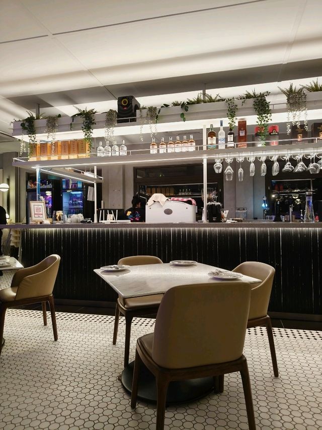 A Beautiful Dining Spot to Relax in Kuala Lumpur