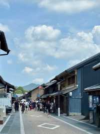 **Solo Traveler's Guide to Inuyama: A Journey Through Japan's Living History** 🏯🎎