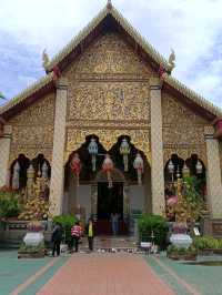 พระธาตุหริภุญชัย...จังหวัดลำพูน