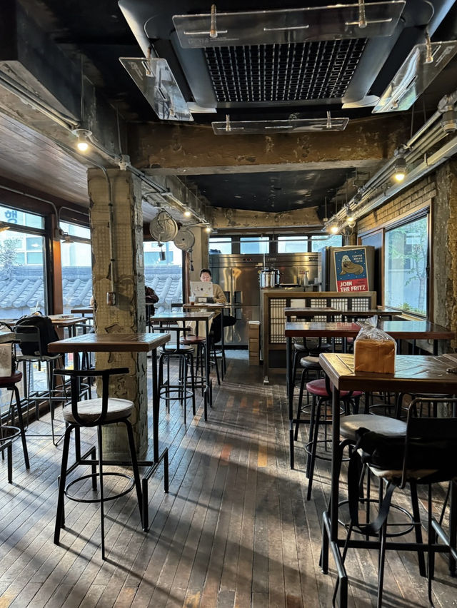 Fritz Coffee Company – Dohwa, Mapo-gu  