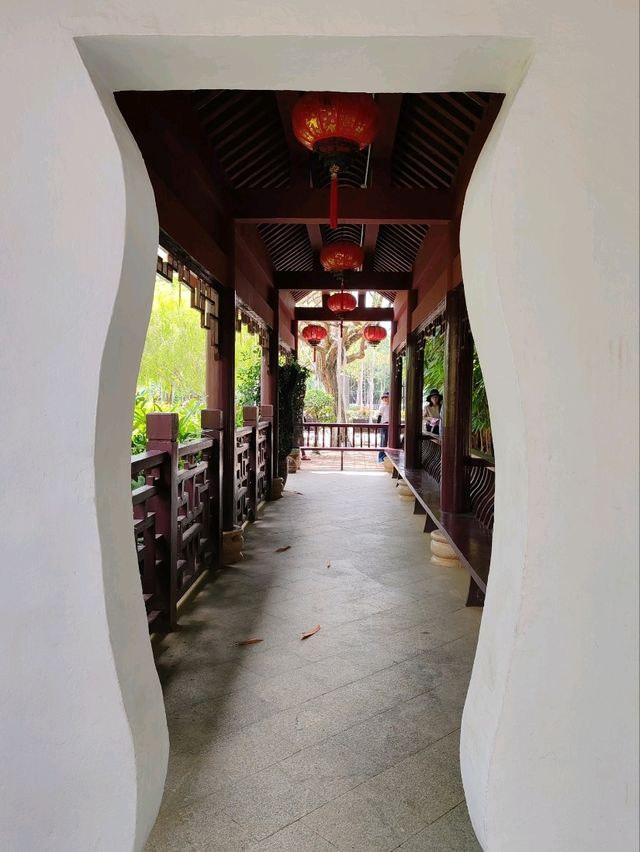 China-Malaysia Friendship Garden: A Serene Cultural Oasis