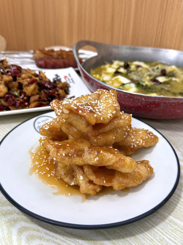 Sichuan, Hunan & Dongbei Signatures — All Under One Roof at Jia Xiang Chinese Restaurant