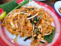 Homnoir หอมนัวร์ somtum&cafe 