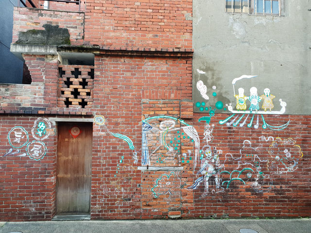 🕌 Longshan Temple & Hidden Alleyway Charm: A Tale of Two Taipei Treasures 🕌 Longshan Temple & Hidden Alleyway Charm: A Tale of Two Taipei Treasures