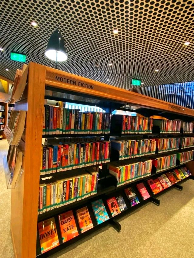 City of Perth Library – Where Architecture Meets Knowledge 🌟