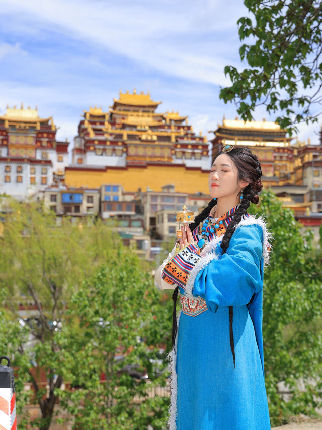 🌟【香格里拉夢幻之旅｜藏服聖地巡禮&秘境探索】✨