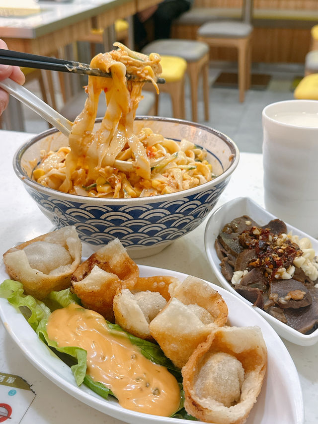 正宗地道山西刀削麵🍜拾味山西刀削麵館 (灣仔)
