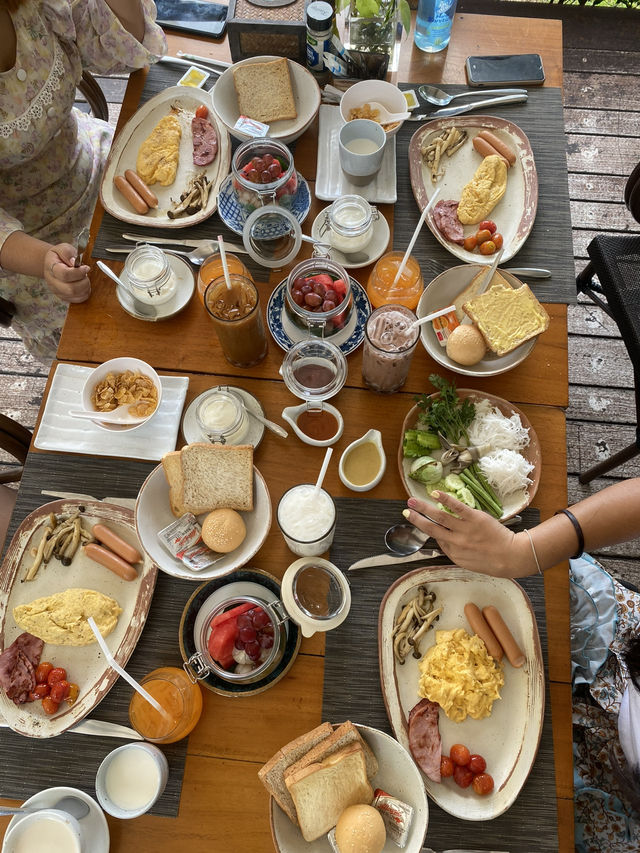 กะช่องฮิลล์ / Kachong Hills Resort Cafe & Bistro