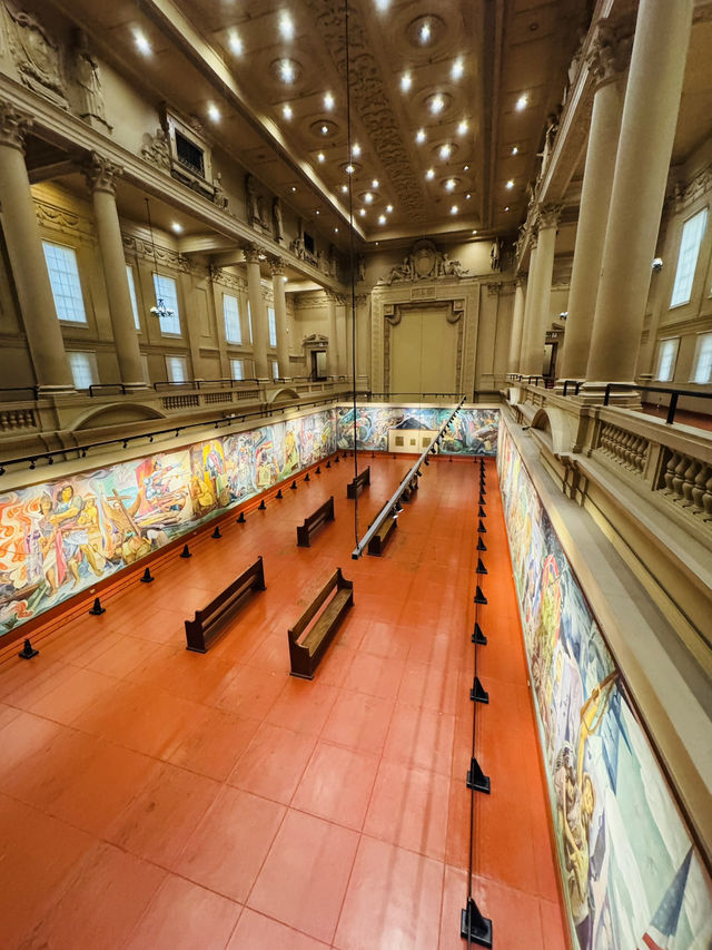 《走進菲律賓的國家博物館館，每一步都是與藝術重逢的呼吸。》