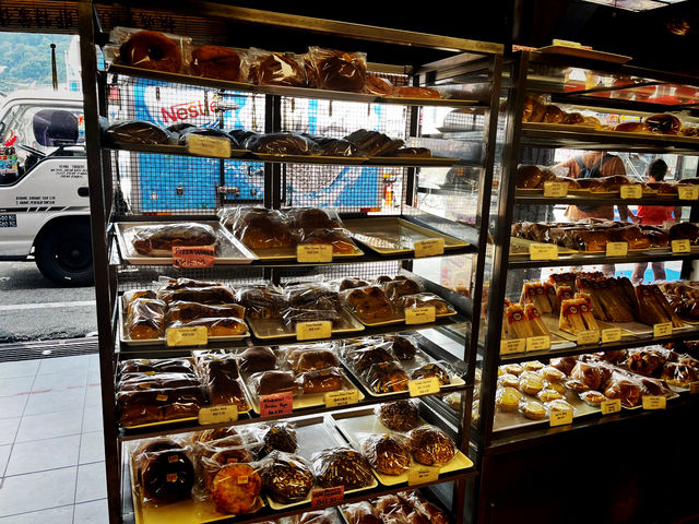 Sin Ka Oon Bakery — Penang’s Beloved Old-School Bakery Since 1957