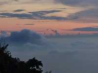 ทะเลหมอก เขาพระยาเดินธง จ.ลพบุรี