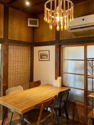 Hidden Hilltop Café with a View in Yokosuka ☕⛰️