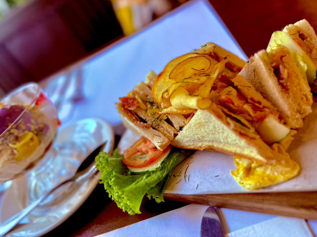 フィリピンの伝統を五感で味わう、マニラの名所レストラン✨ フィリピンの伝統を五感で味わう、マニラの名所レストラン✨