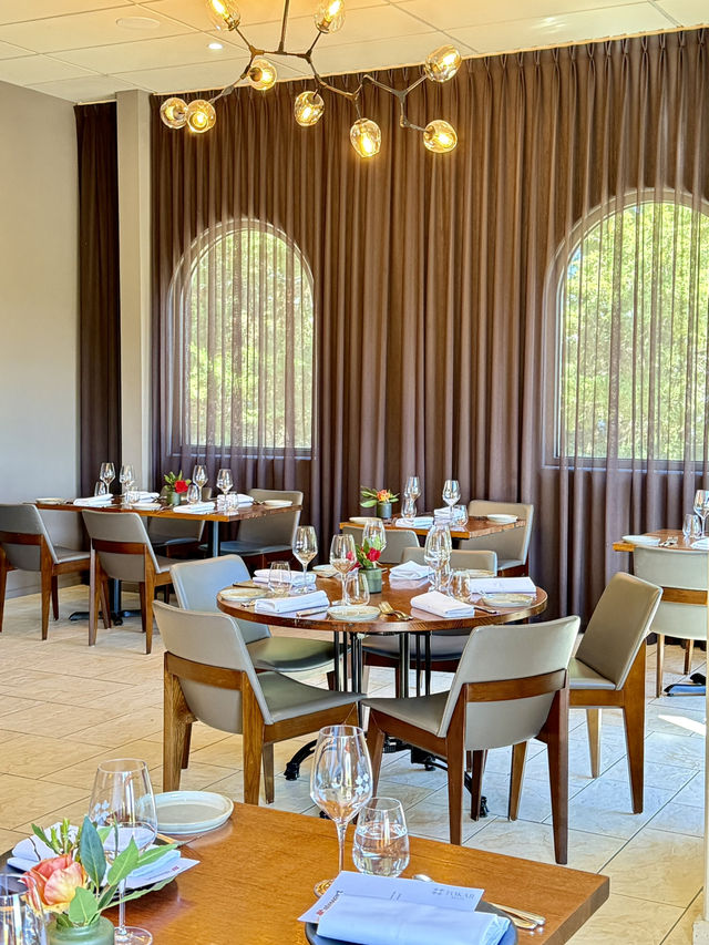 薰衣草與葡萄酒的浪漫邂逅 薰衣草與葡萄酒的浪漫邂逅