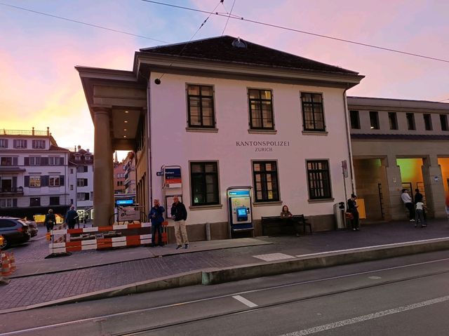 Zürich's Twilight Charm