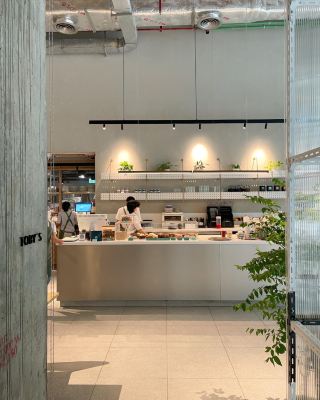 Toby’s Bangkok — I Came Back 2 Days in a Row 🤍☕️