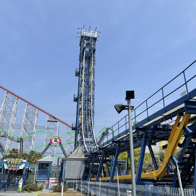 스릴넘치는 롤러코스터만 13개 있는 일본 테마파크🎢