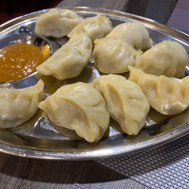 😋🇳🇵Tasty Nepalese Restaurant in Zagreb 🇭🇷🥟