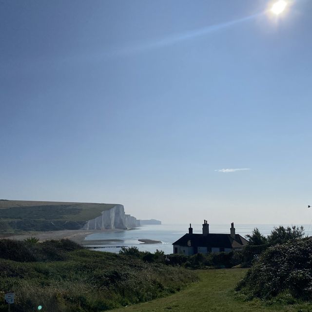 Nature's Canvas: Seven Sisters Country Park 🌊