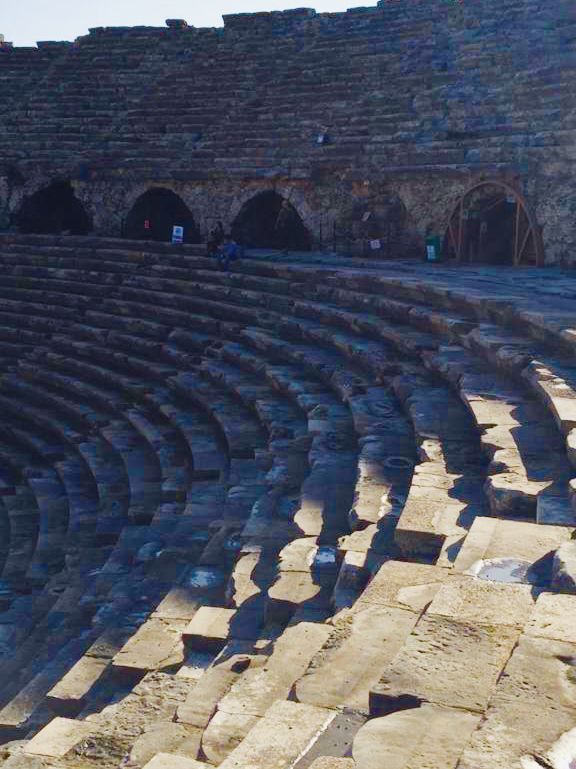 Impressive Gladiator Amphitheater!
