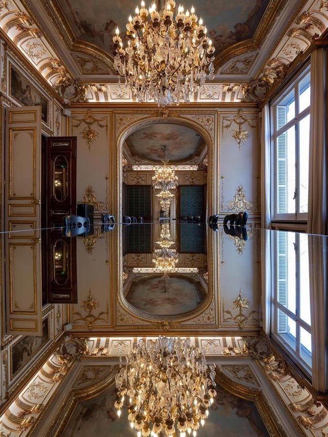 A Well-Kept Secret Near the Arc de Triomphe 🗝️