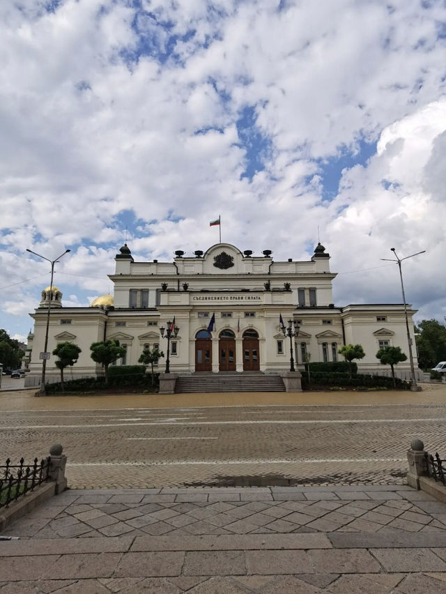 Sofia is an interesting city 🏙️