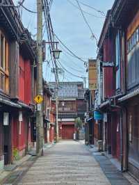 ⛪ Exploring Kanazawa’s Samurai and Geisha Districts: A Journey Through Time