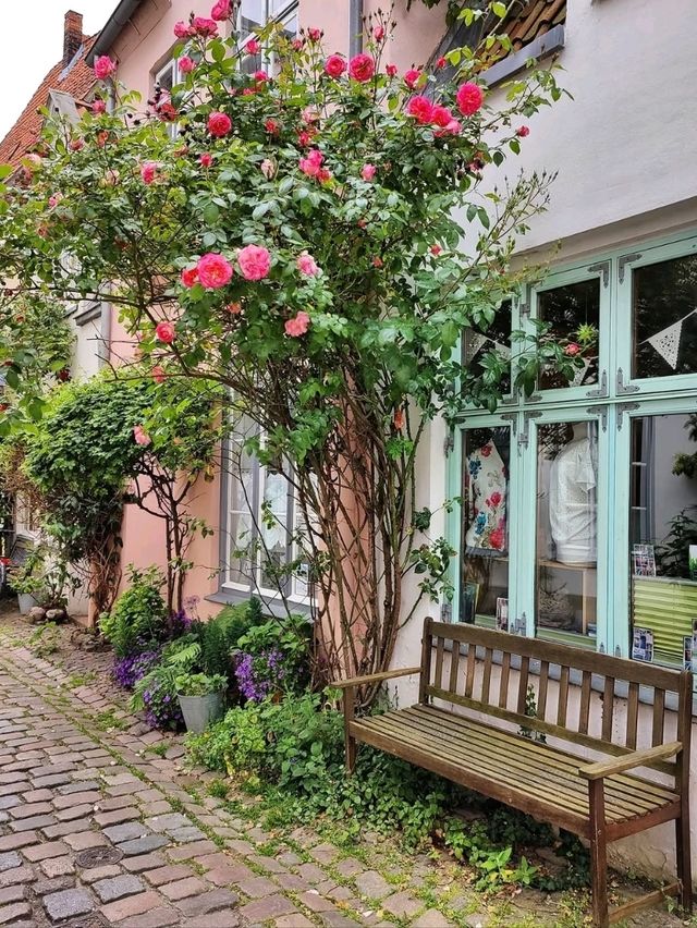 Hansestadt Lübeck: Germany’s Medieval Gem of Brick Gothic Splendor