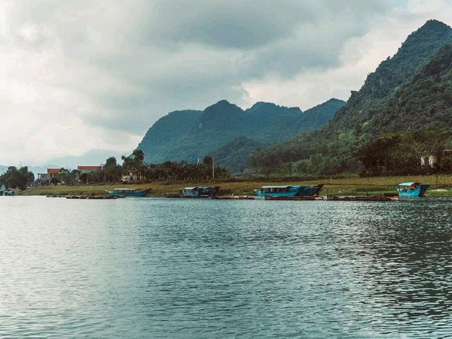 Explore the Underground Wonders of Phong Nha and Tien Son Caves in Vietnam