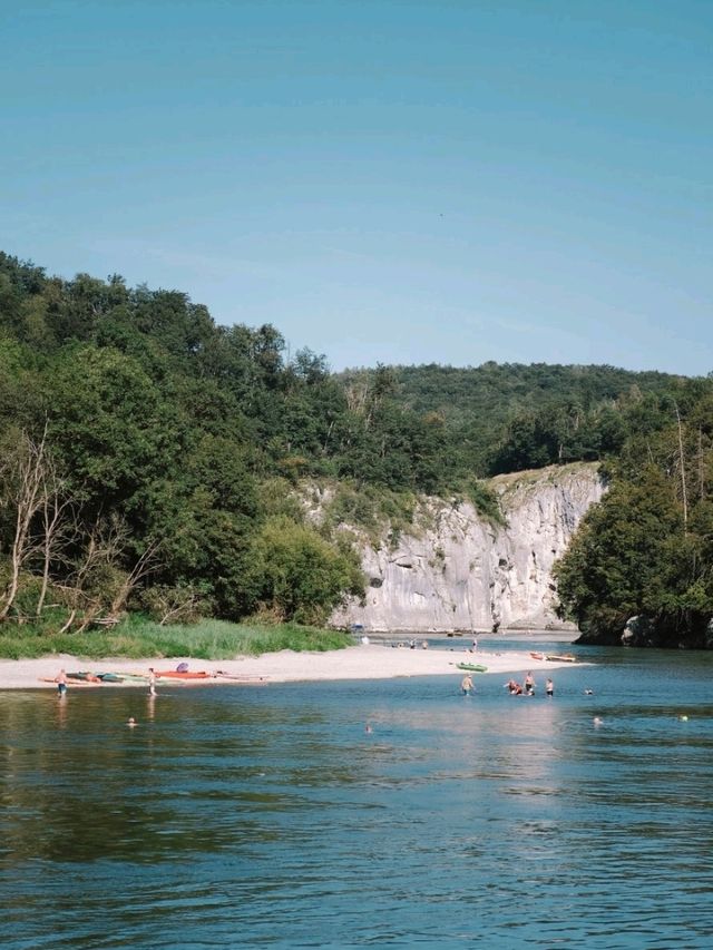 Kelheim - Nature, History & River Vibes ⛰️🚤