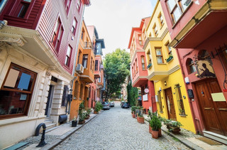 Кузгунджук: Живописный уголок толерантности и ностальгии