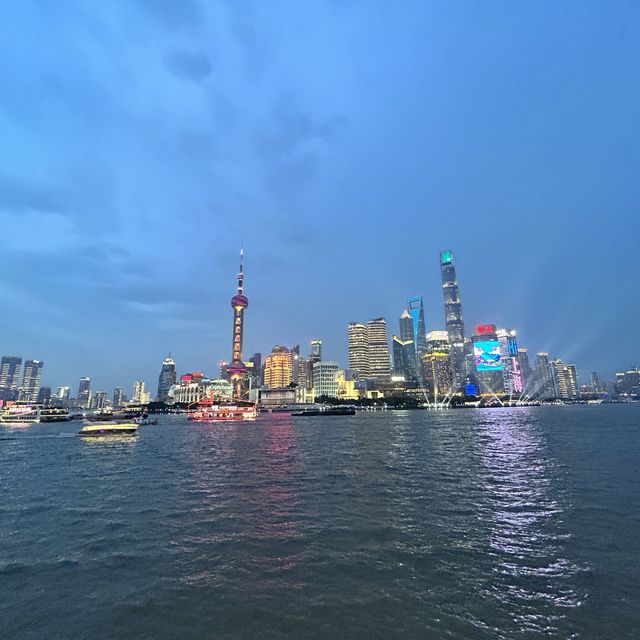 The best time to watch the bund? 
