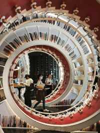 Inspiring spiral bookstore in Shenzhen