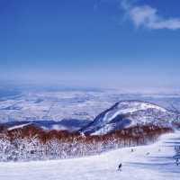 Sapporo Teine Welcomes Every Snow Enthusiast