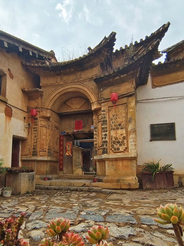 大理祥云云南驛•最早叫雲南的地方•最寬的茶馬古道最大的馬店