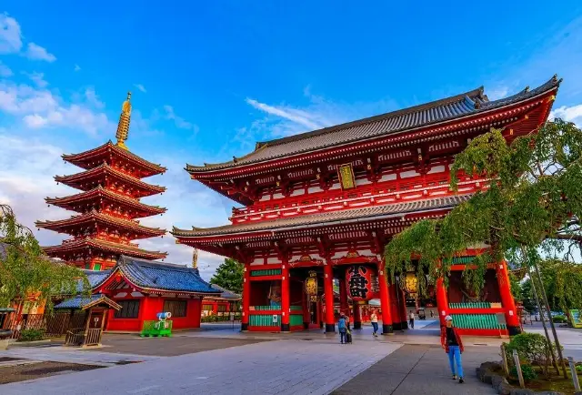7 Must-Visit Spots for Your First Trip to Tokyo! Save this guide