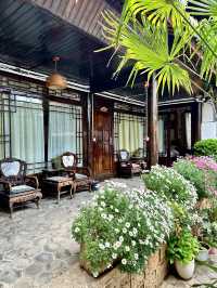 俯瞰麗江古城的絕美客棧！！一定要來