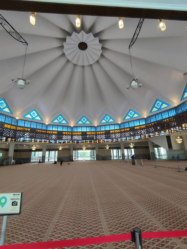 National Mosque Masjid Negara KL 🕌🇲🇾