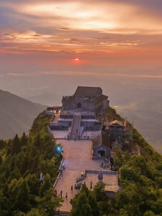 เขาเฮงซานถ่ายรูป·ห่างหายไปสิบปี, บันทึกครั้งนี้ที่ไปเยือนนานเหยียน