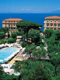 🌟 Sorrento's Gem: Grand Hotel Excelsior Vittoria 🌟