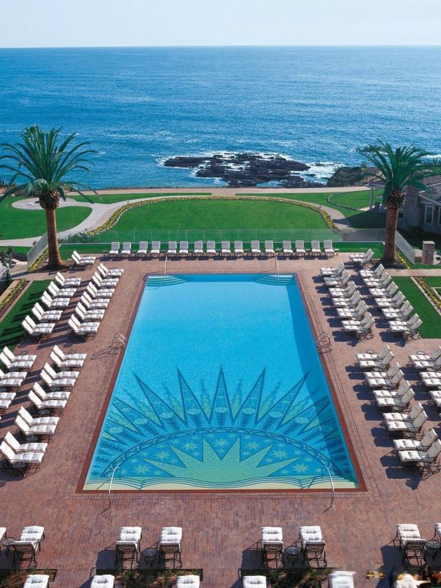 🌊 Laguna Beach Bliss: Oceanfront Luxury Awaits! 🏖️