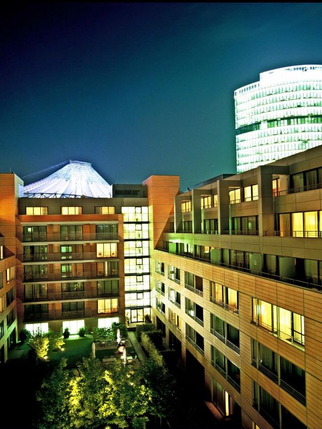 🌟 Berlin's Best Bets: Mandala Hotel Magic 🌟