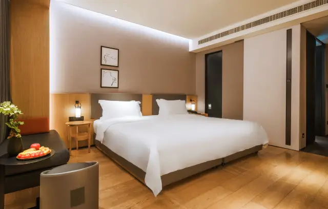 Families with children, look no further! Our 2.4m king bed is sure to satisfy.