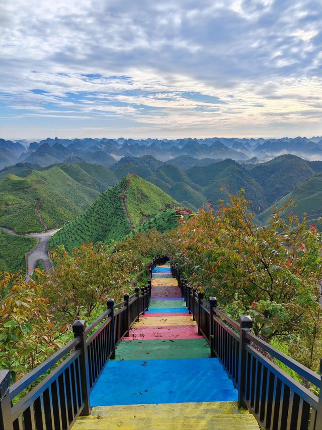 河池|雲觀天景區，推門就是日出雲海。