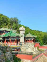 頤和園，皇家園林典範，適合秋遊
