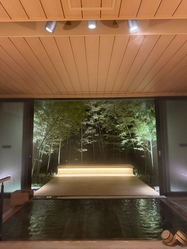 箱根秘境·強羅佳久溫泉酒店：雲端上的私湯仙境。